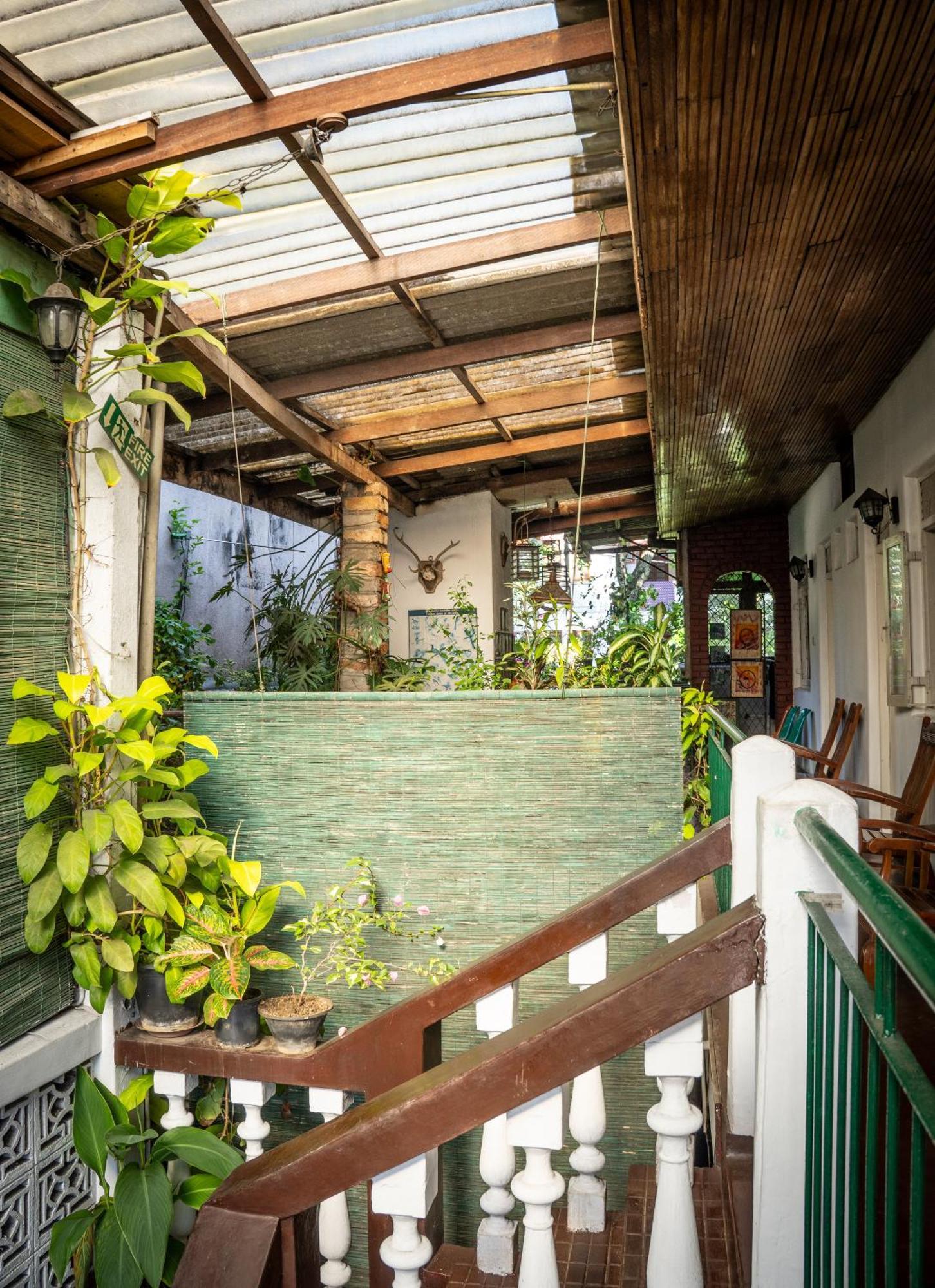 Kandy Inn Madugalle'S Family Guest House Dış mekan fotoğraf