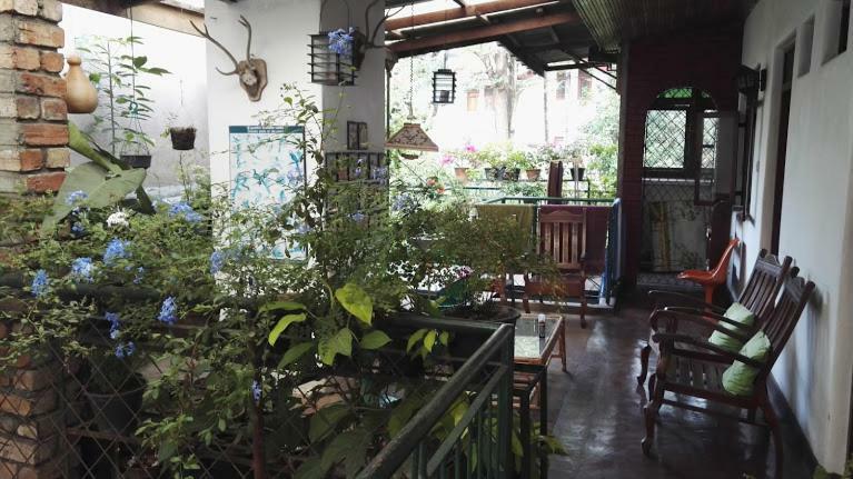 Kandy Inn Madugalle'S Family Guest House Dış mekan fotoğraf
